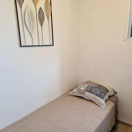 A 5 Minutes De La Apartment