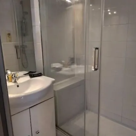 Apartment A 5 Minutes De La *
